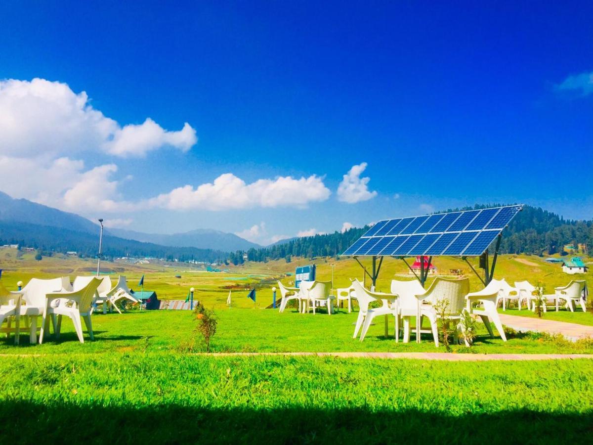 Pine View Resort Gulmarg Exterior foto